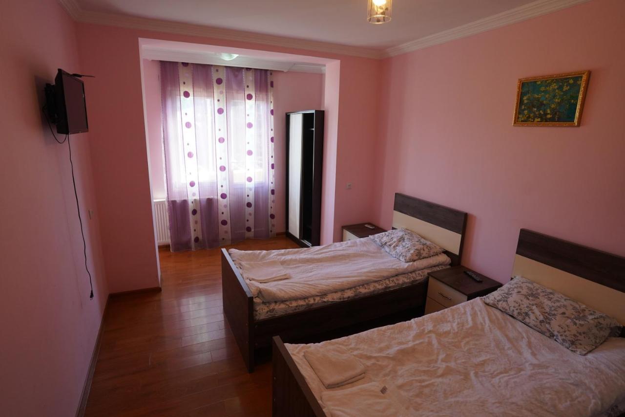 Imperator 1 Hotel Kutaisi Exterior photo